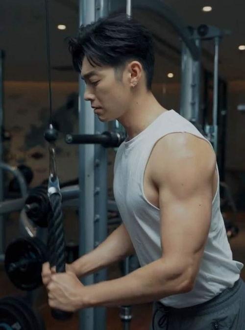 辰亦儒旧视频爆料